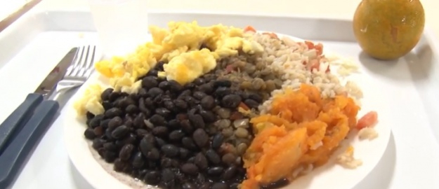 Alimentação fora do lar tem maior alta de preço em agosto