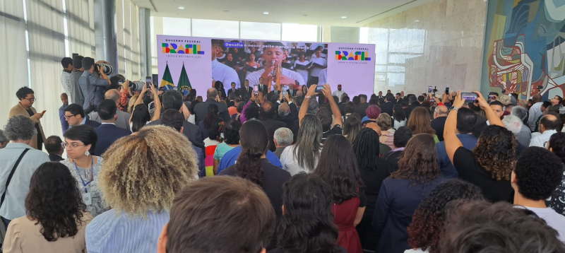 Plenária de assinatura do PPA 2024-2027, em Brasília 