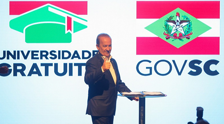 Governador de SC anuncia datas de inscrição do Universidade Gratuita