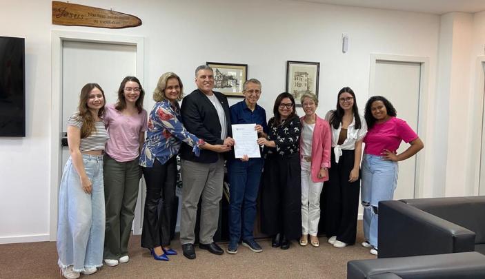 Impacto social: Projeto de extensão da FURB agora é política pública municipal