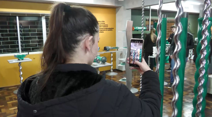 Estudantes de Engenharia Mecânica da FURB promovem semana acadêmica e visitas técnicas