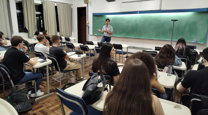 Cursos tecnológicos da FURB na modalidade presencial garantem formação de excelência, de forma rápida e com foco no mercado global