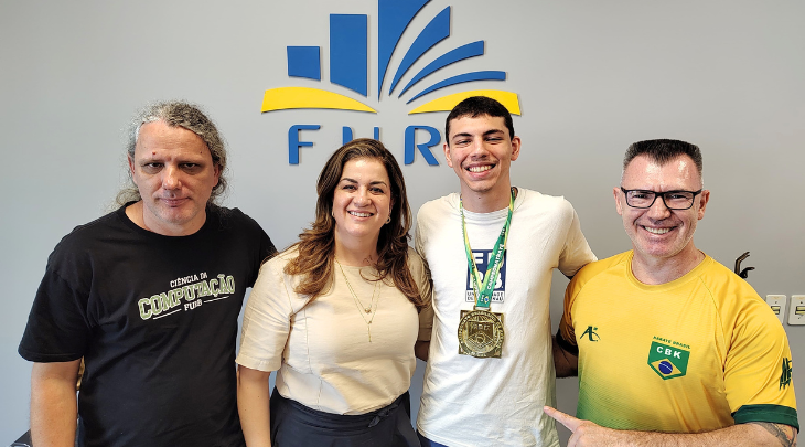 Estudante da FURB é campeão nacional na categoria Universitária do Campeonato Brasileiro de Karatê