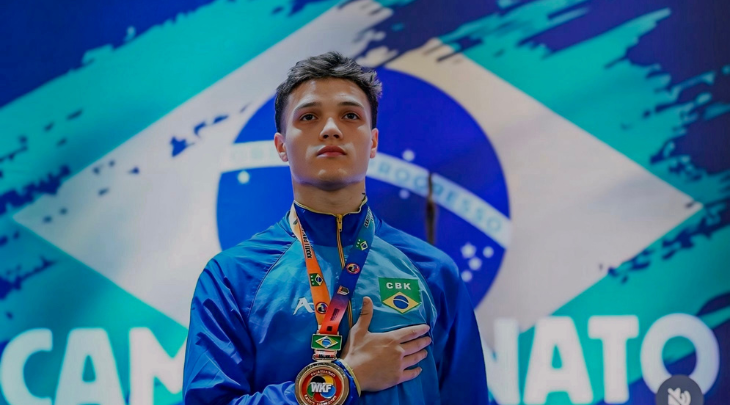 Estudante de Educação Física da FURB conquista medalhas no Campeonato Panamericano de Karatê