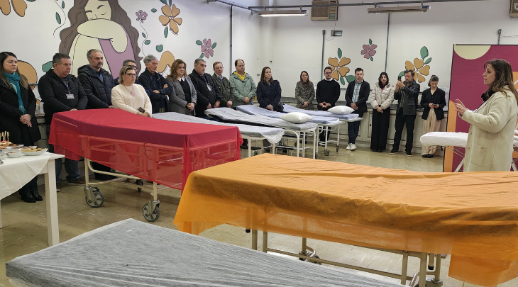 Clínica Escola de Estética da FURB alia ensino e atendimento à comunidade; espaço já atendeu cerca de 600 pessoas