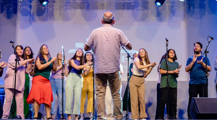 Com mais de 30 anos de história, Coro da FURB leva cultura e música para além da Universidade