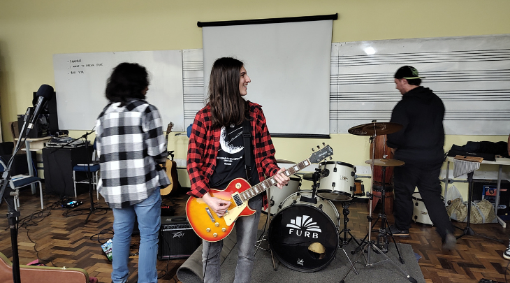 Cursos promovem integração entre calouros e veteranos na FURB