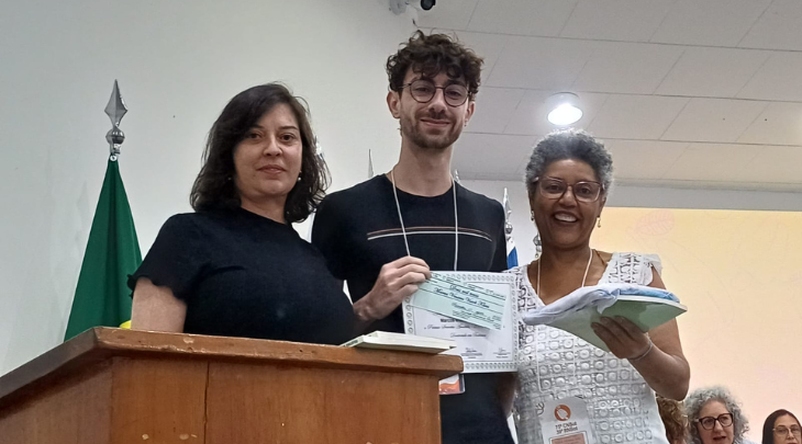 Pesquisadores vinculados ao Herbário FURB participam do 75º Congresso Nacional de Botânica e recebem premiações