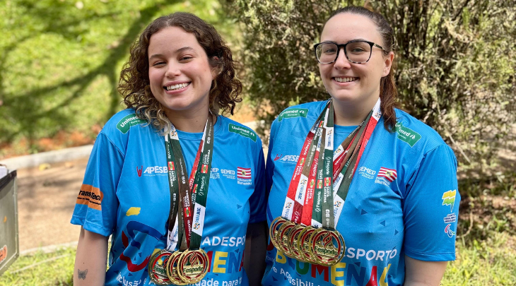 Estudantes da FURB conquistam medalhas no PARAJASC 2025