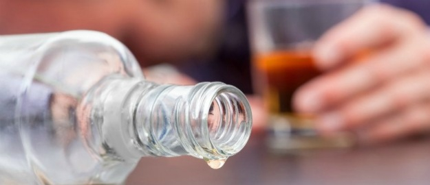 Universidade Aberta debate hoje o uso abusivo do álcool