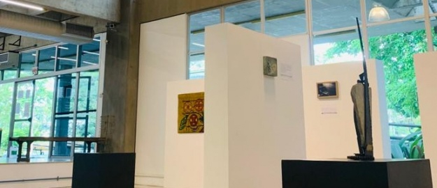 Salão Angelim exibe obras da Pinacoteca Universitária 