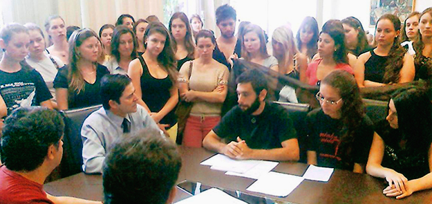 Curso de Arquitetura reivindica espaço para funcionamento