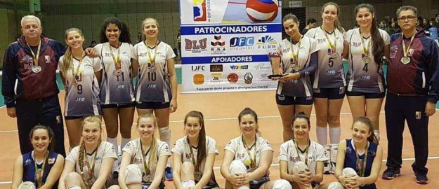 Bluvolei fica com o vice-campeonato no Estadual