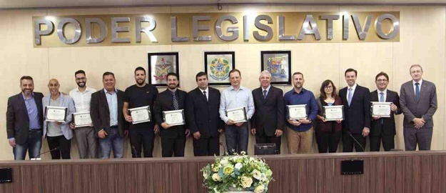 Câmara de Vereadores presta homenagem à FURB