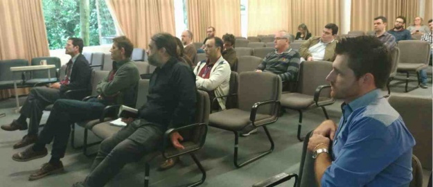 FURB recebe visita de coordenador de área da CAPES