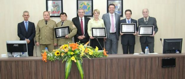Celso Zipf recebe título de Cidadão Blumenauense