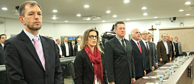 Clóvis Reis recebe Moção de Louvor da Câmara de Vereadores