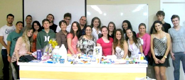 Comércio Exterior faz doações em visita ao Hospital Santo Antônio
