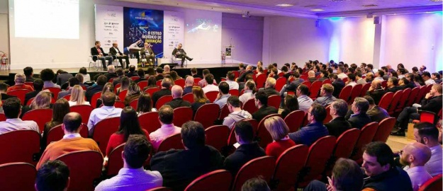 Professores da FURB participam do Conexão Suécia