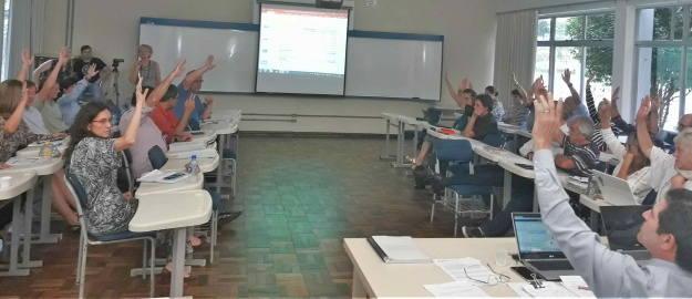CONSUNI aprova reajuste para os servidores de 2,60%