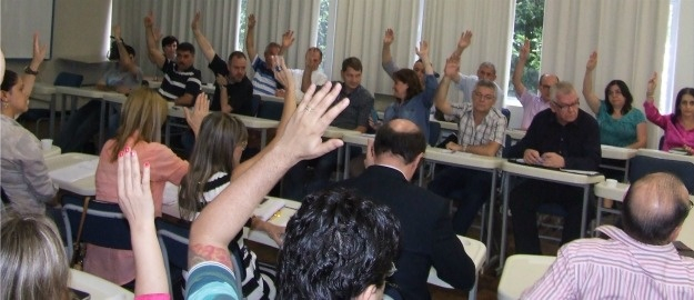 CONSUNI homologa resultado da eleição para reitor da FURB