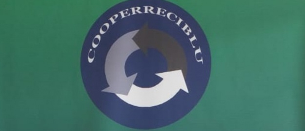 Comitê doa roupas para Cooperreciblu