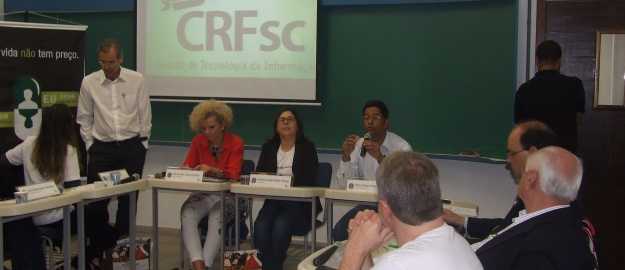 Conselho de Farmácia realiza plenária em Blumenau
