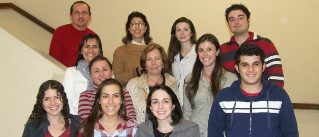 Pesquisadores espanhóis trabalham em projeto de pesquisa na FURB