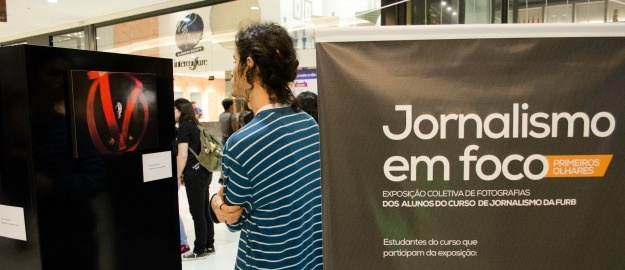 Alunos de Jornalismo fazem exposição de fotografias