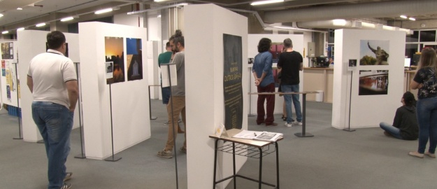  Blumenau Outros Ângulos em exposição aberta ao público