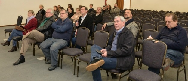 FURB discute criação de Fundação de Apoio à Universidade