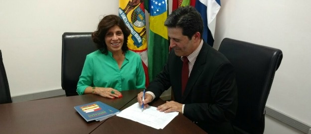 Reitoria recebe Plano Estadual de Educação 2015-2024