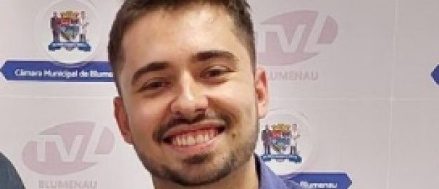 Criador da PADIOLAX recebe comenda por mérito acadêmico