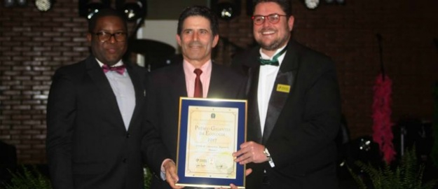 FURB recebe o "Oscar do Meio Ambiente"