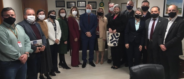 Reitores da ACAFE agradecem Governo de SC por recursos