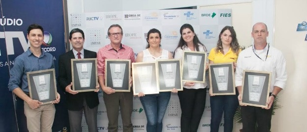 FURB recebe Prêmio IMPAR