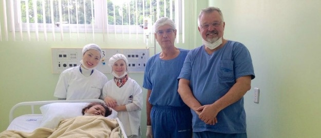 Parceria com Renal Vida propicia primeiro implante no HU
