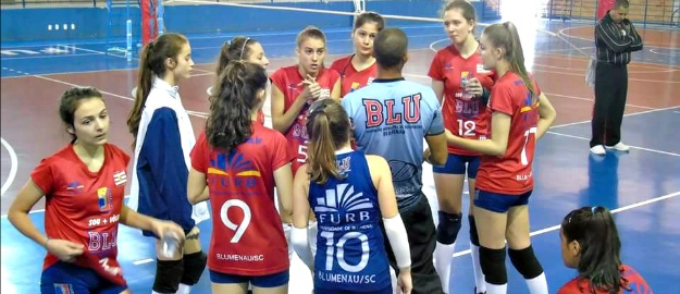 Mais um final de semana empolgante para o Bluvolei
