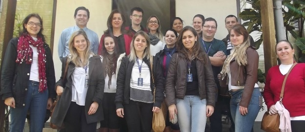 Novos servidores visitam a FURB