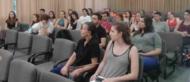 Vinte e cinco alunos saem para intercâmbio no início de 2019