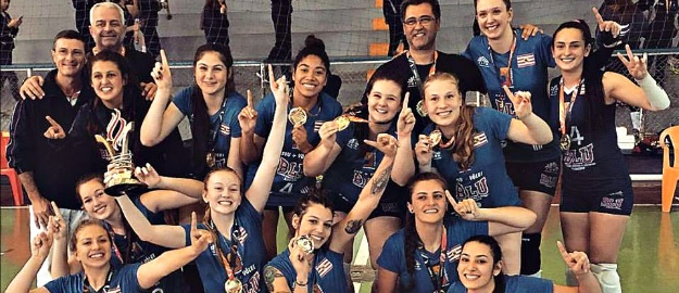 Bluvolei conquista ouro nos Joguinhos de Santa Catarina