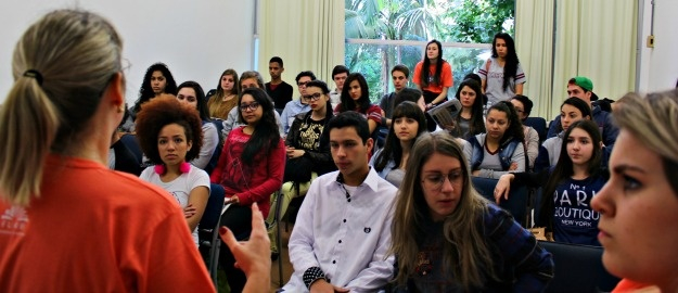 Alunos de Jornalismo fazem vídeos do Interação