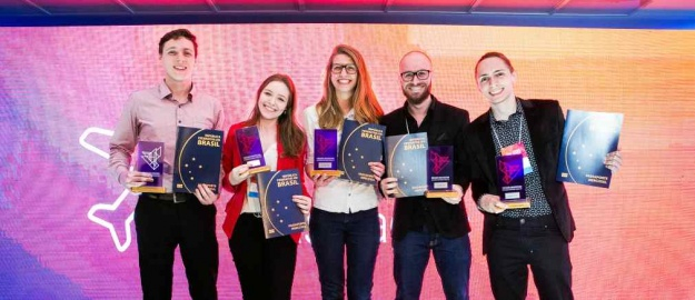 Aluna da FURB é premiada com viagem ao Vale do Silício
