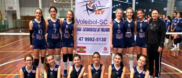 Vôlei pré mirim conquista segunda posição no Catarinense