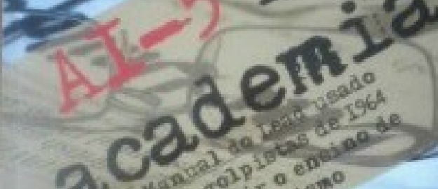 Editora da FURB lança livro AI 5 na Academia