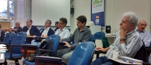 Oficina discute Diretrizes para a Política Florestal de SC