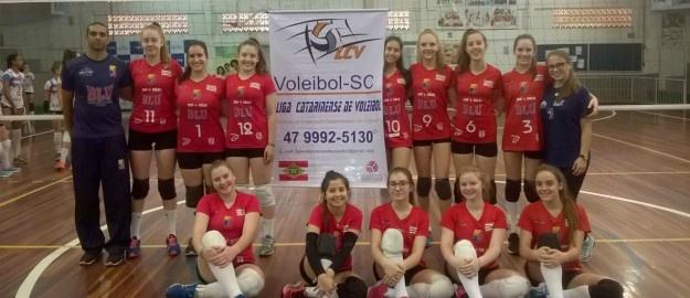 Equipes do Bluvolei brilham em três competições