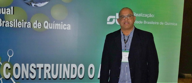Professor da FURB integra Sociedade Brasileira de Química