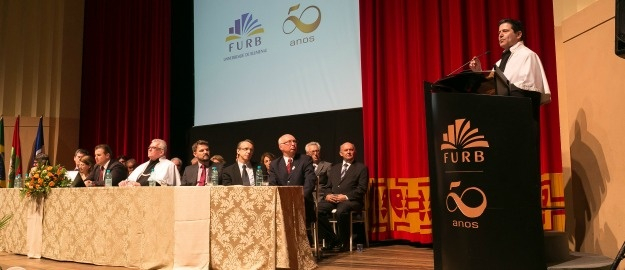 Natel e Udo assumem para novo mandato à frente da FURB