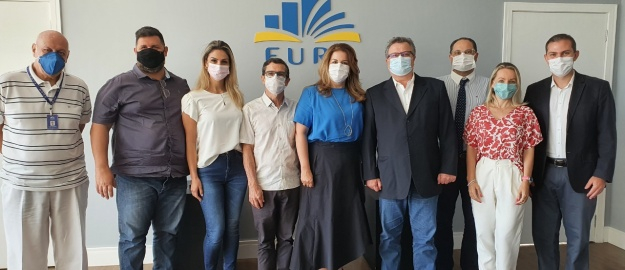 Professores são nomeados ao quadro efetivo da Universidade 